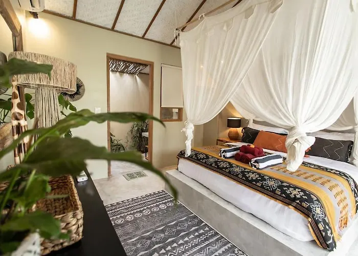 Villa Safari